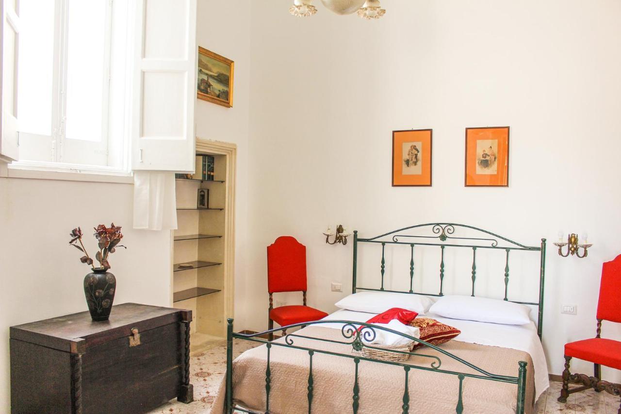 B&B Palazzo Sambiasi Лече Екстериор снимка