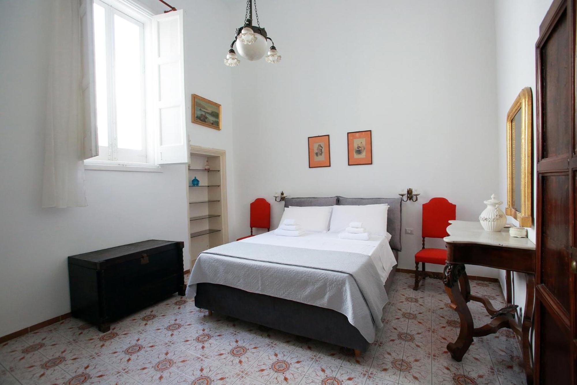 B&B Palazzo Sambiasi Лече Стая снимка